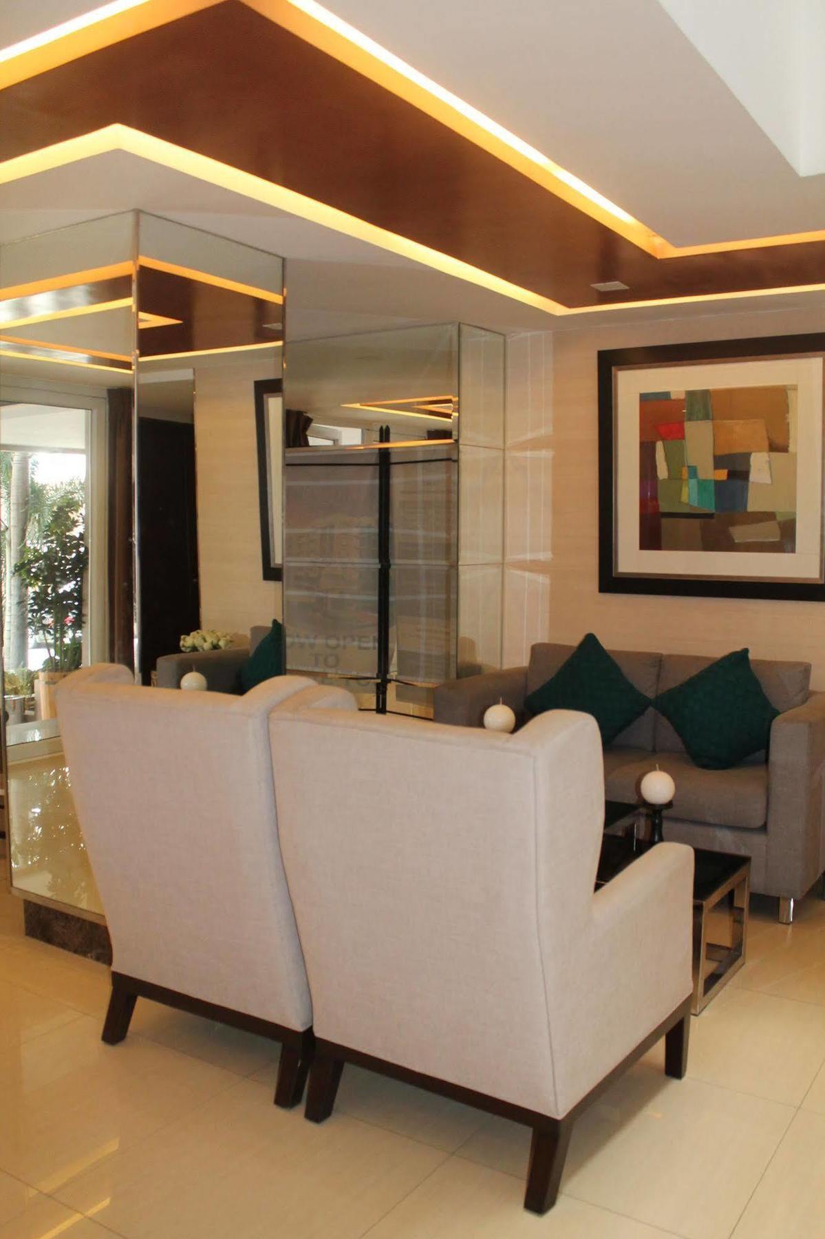 Stradella Hotel Pasig City Exterior photo